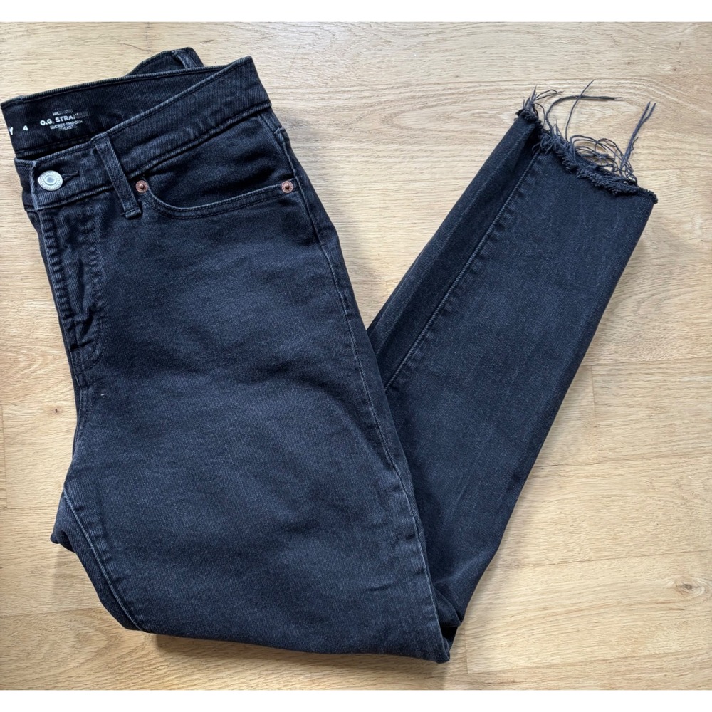 Old Navy OG Straight High Rise Black Raw Hem Jeans Womens 4 Secret-Smooth Pocket
